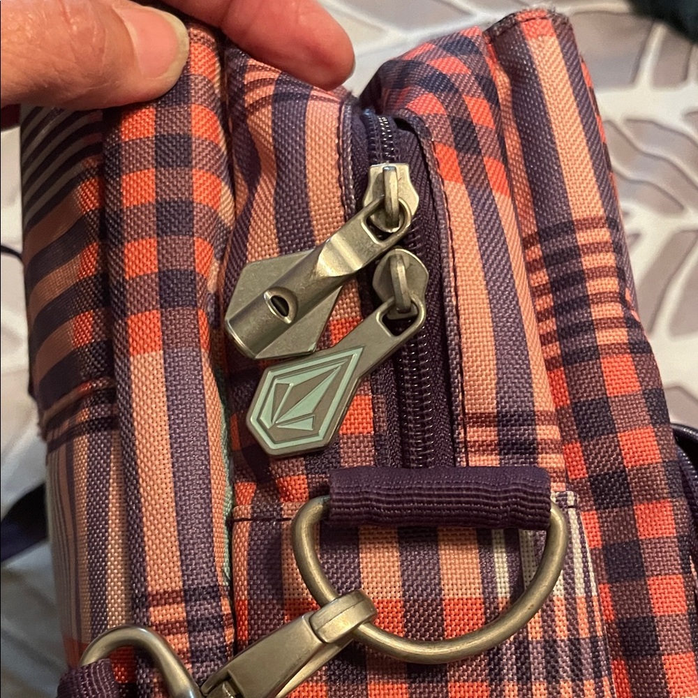 Roxy Plaid Multi-Color computer work bag - image 6